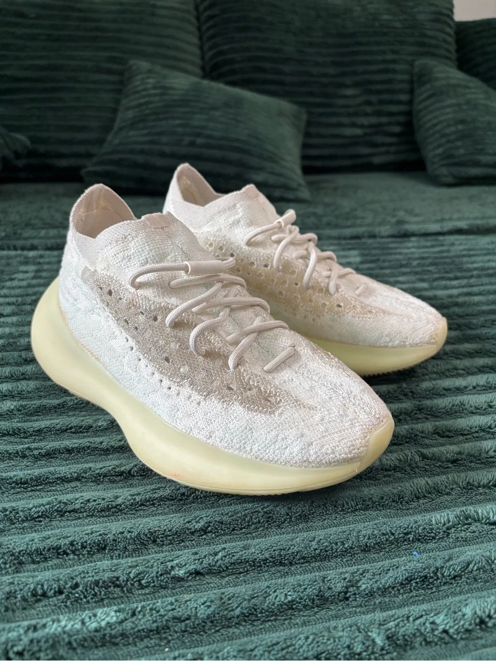 🔥Adidas Yeezy Boost 380 ‘Calcite Glow’ 2020 (GZ8668) Mens Size 8🔥
